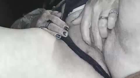 Snapshot of velvetrose68 chatting on October 9, 5:24 am Velevetrose68 online show from October 9, 5:24 am