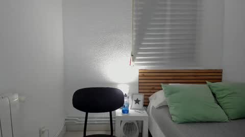 Snapshot of velvetsugar3 chatting on March 12, 2:41 am Julieth online show from March 12, 2:41 am