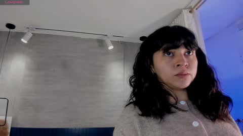 velvettease_ online show from April 5, 12:57 pm