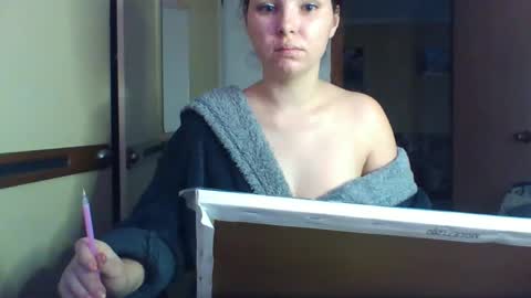 vendi rassell8855 online show from February 11, 7:01 am