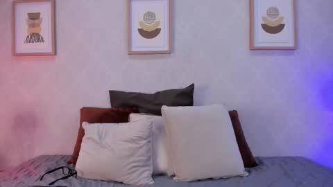 Snapshot of venellope_dream chatting on October 8, 4:18 am venellope_dream online show from October 8, 4:18 am