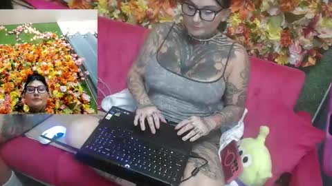 VentressInk online show from November 16, 4:03 am