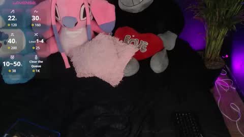 eva online show from November 11, 1:19 am