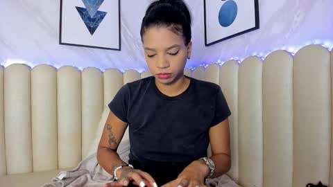 Snapshot of venus__miller chatting on September 19, 12:31 pm venus__miller online show from September 19, 12:31 pm