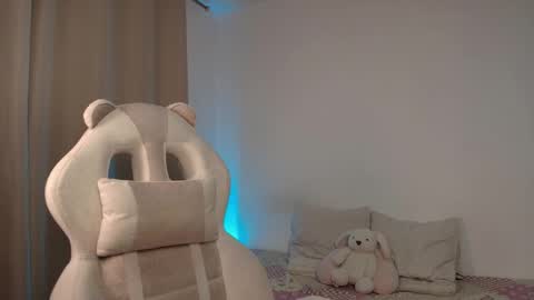 venus_art11 online show from November 18, 1:41 am