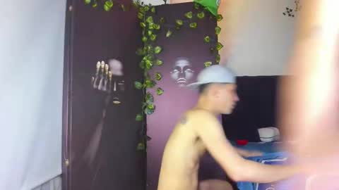 venus_boy2 online show from November 15, 5:09 am