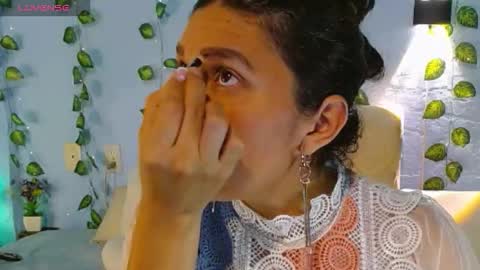 Catalina online show from October 19, 1:21 am