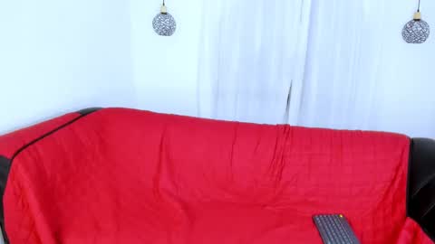 venus_velvet online show from November 12, 1:30 am