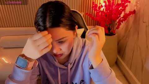 Venus  online show from March 31, 1:55 pm