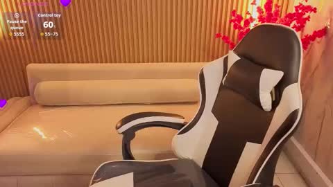 Venus  online show from March 24, 12:55 pm