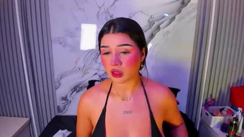 Venusowen  online show from April 11, 2:43 pm