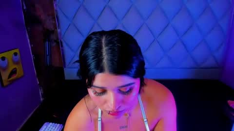 Snapshot of venusowen_ chatting on October 2, 3:44 pm Venusowen online show from October 2, 3:44 pm