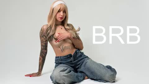 Shelly online show from November 6, 11:02 am