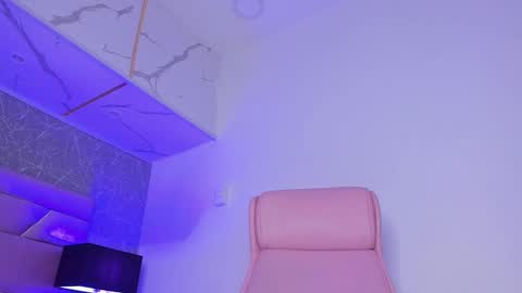 Vero online show from February 25, 7:52 am