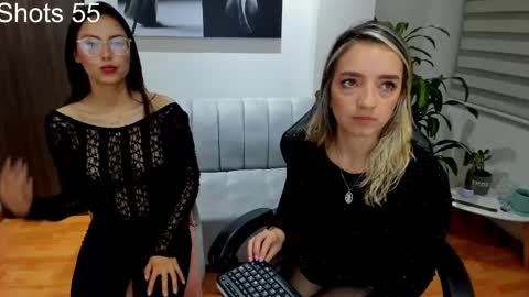 Catalina online show from March 1, 1:53 am