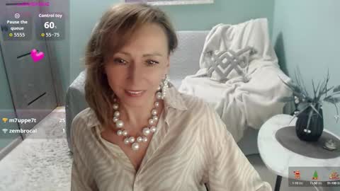 Helen online show from October 17, 5:44 am