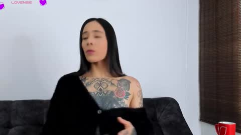 VeronicaTonu online show from September 19, 8:12 pm