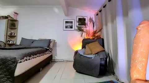 veronica online show from November 30, 4:52 am