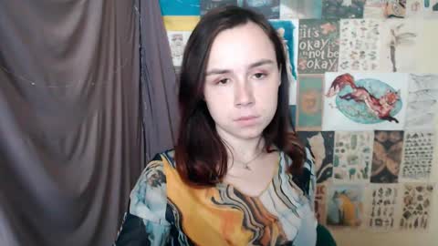 veryveryvery_shy online show from September 20, 5:54 am