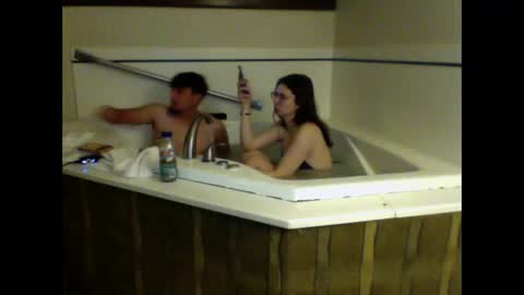 viaaann12 online show from November 8, 12:46 am