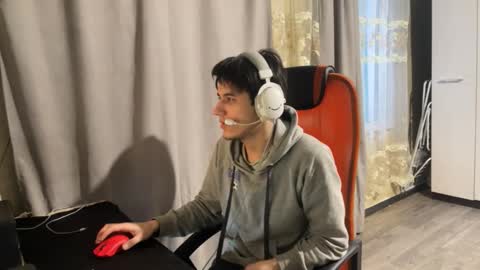 vialeras online show from February 18, 12:27 pm