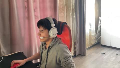 vialeras online show from February 13, 4:27 am