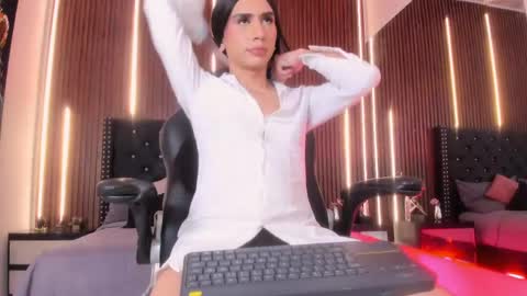 Ariana  online show from April 16, 8:03 am