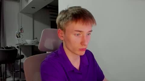 vibemygirl online show from February 10, 12:19 pm