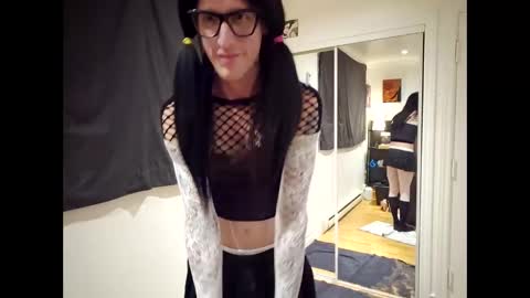 vicky_crossdresser online show from October 20, 12:59 am