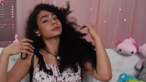 vicky_curly online show from October 31, 2:23 am