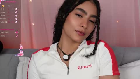 vicky_curly online show from September 13, 4:26 am