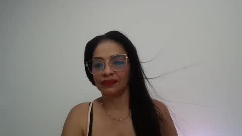 Snapshot of vicky_madame chatting on September 29, 4:11 am Vicky online show from September 29, 4:11 am