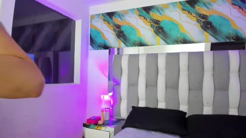 Vicky online show from February 10, 5:54 am