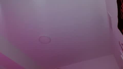 Snapshot of vickyyyx chatting on October 12, 1:42 am Goddess Victory online show from October 12, 1:42 am