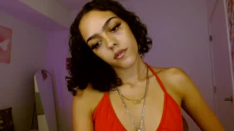 Snapshot of vickyyyx chatting on October 1, 2:43 am Goddess Victory online show from October 1, 2:43 am