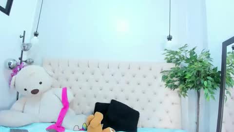 Victoria online show from January 10, 10:26 pm