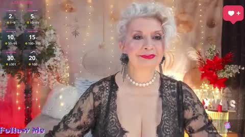 diorvictoria9 online show from January 5, 8:56 pm