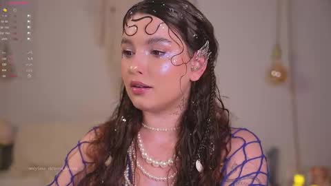       online show from October 31, 3:45 pm