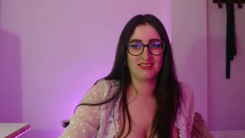 Victoria online show from January 14, 8:50 pm