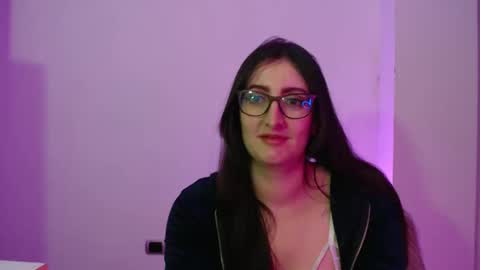 Snapshot of victoria_riider chatting on March 12, 12:31 am Victoria online show from March 12, 12:31 am