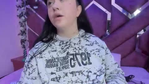 Victoria online show from March 24, 8:59 pm