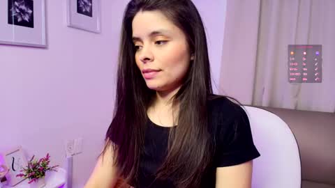 Snapshot of victoria_stern chatting on October 9, 3:06 pm Victoria online show from October 9, 3:06 pm