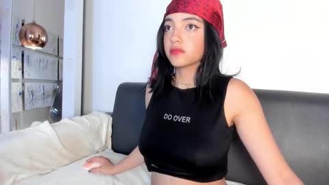 victoriaa2_doll online show from November 14, 2:19 pm