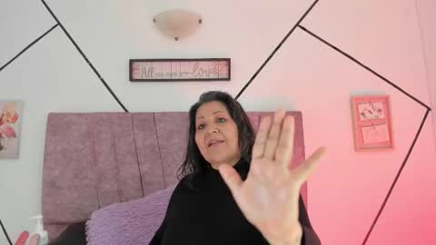 victoriaa_anderson_ online show from November 25, 1:54 pm