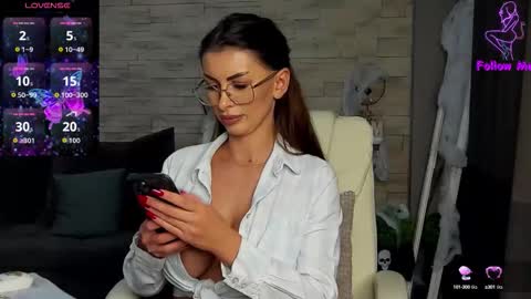 Victoria online show from October 20, 7:13 am