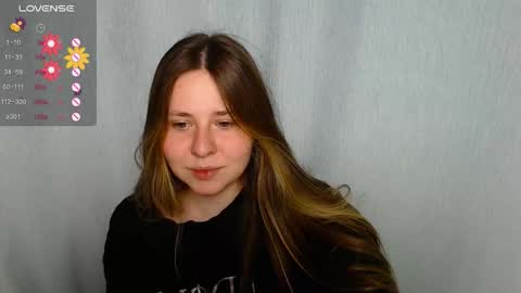 victoriassecrets_ online show from October 27, 2:17 pm