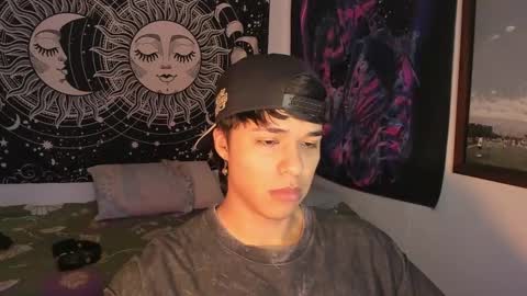 Victorino Jhonson online show from February 5, 5:31 pm