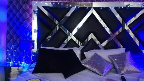 victtoria lee online show from March 26, 7:52 pm