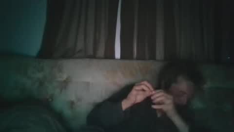 Snapshot of vids1977 chatting on September 24, 2:07 am vids1977 online show from September 24, 2:07 am