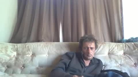 Snapshot of vids1977 chatting on October 8, 10:05 pm vids1977 online show from October 8, 10:05 pm